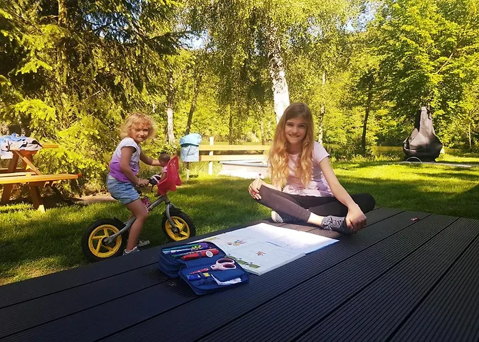 キャンプ場 Direkt Am Mobilheim Am Schoensee