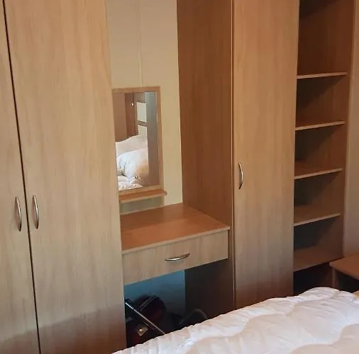 Direkt Am Mobilheim Am Schoensee キャンプ場