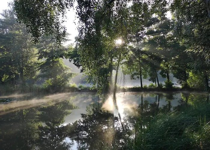 Direkt Am Mobilheim Am Schoensee キャンプ場 Urnshausen