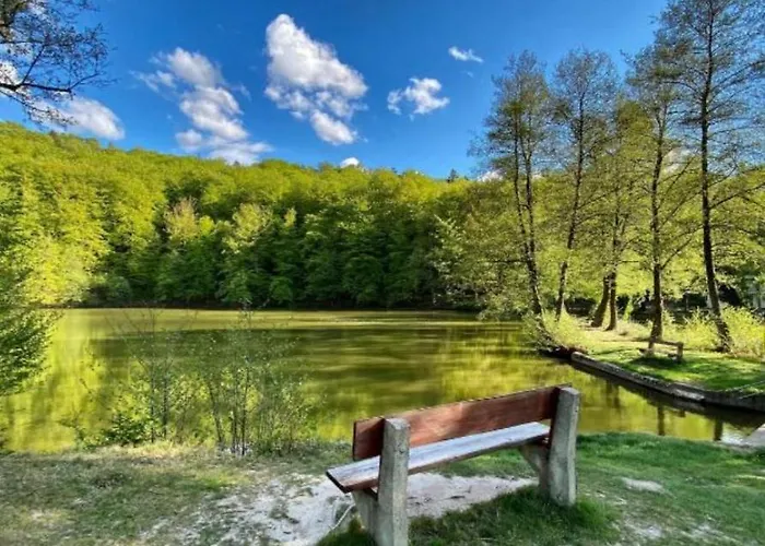 Direkt Am Mobilheim Am Schoensee キャンプ場 Urnshausen